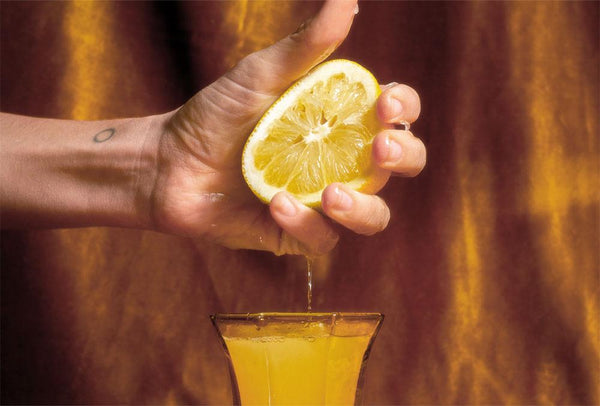 Everyday raw detox recipe lemon and water by chef Meredith Baird Figone
